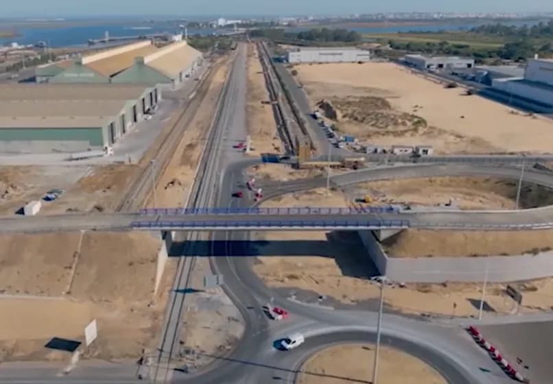 Las obras del acceso único al Puerto Exterior de Huelva concluirán a finales de verano