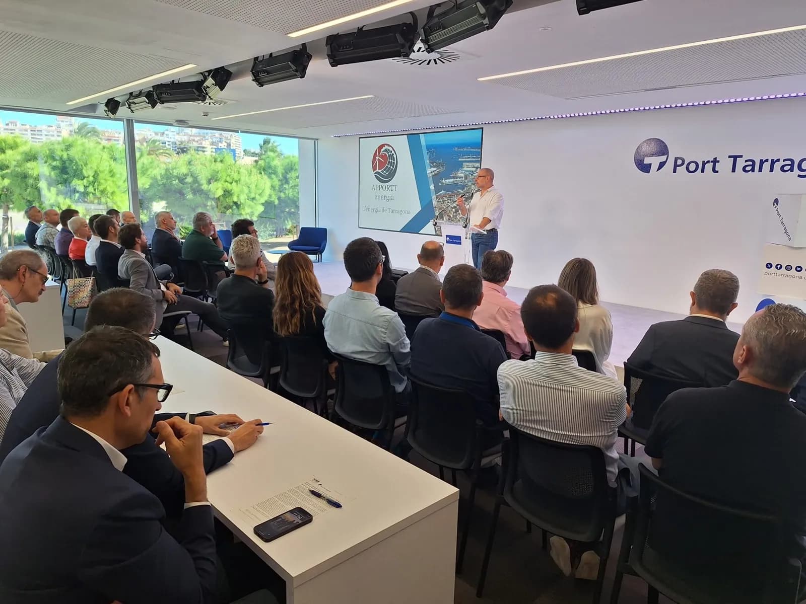 APPORTT lanza una comercializadora de energía renovable para impulsar la descarbonización del Puerto de Tarragona