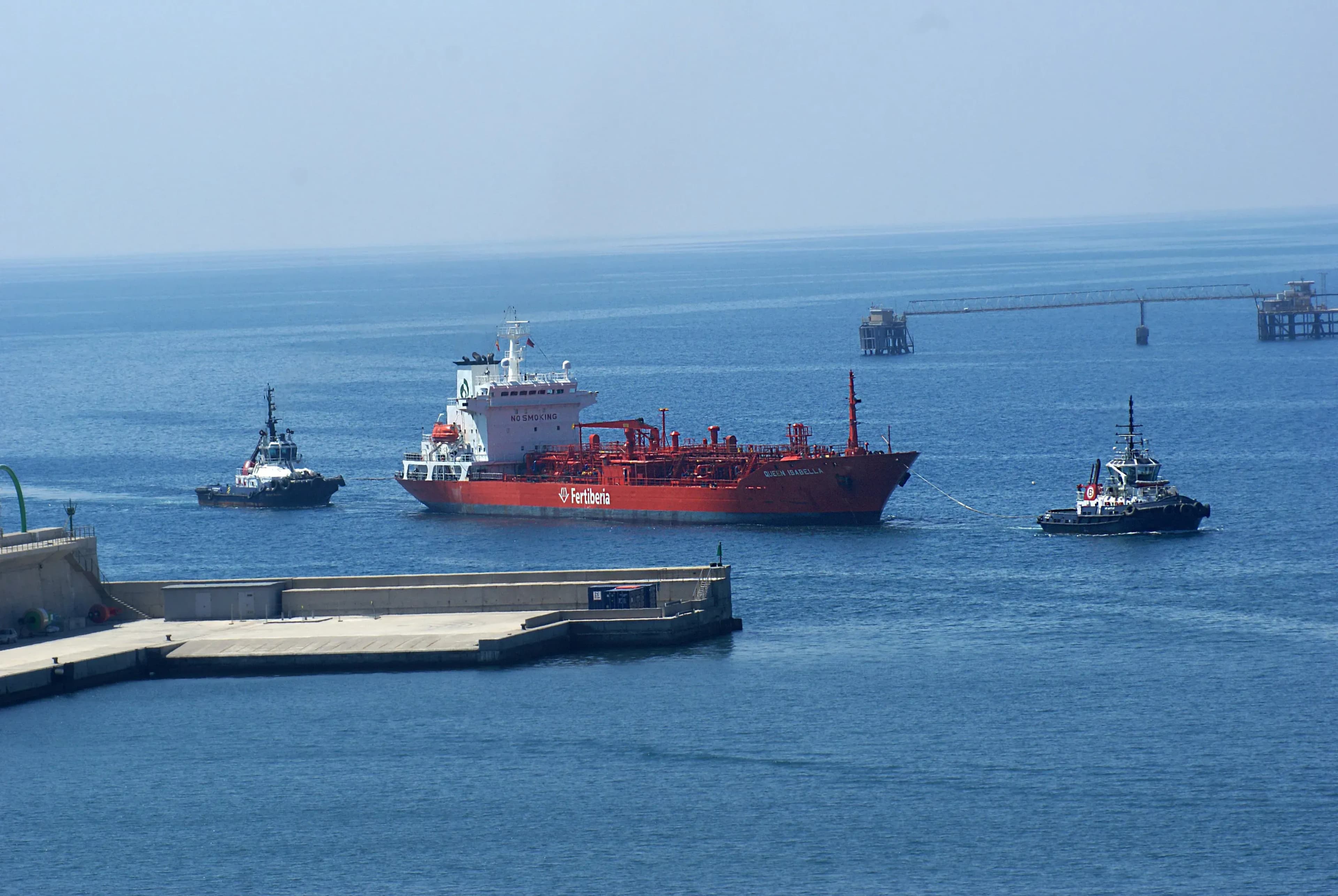 El Puerto de Castellón impulsa su digitalización con una boya inteligente para mejorar la seguridad marítima
