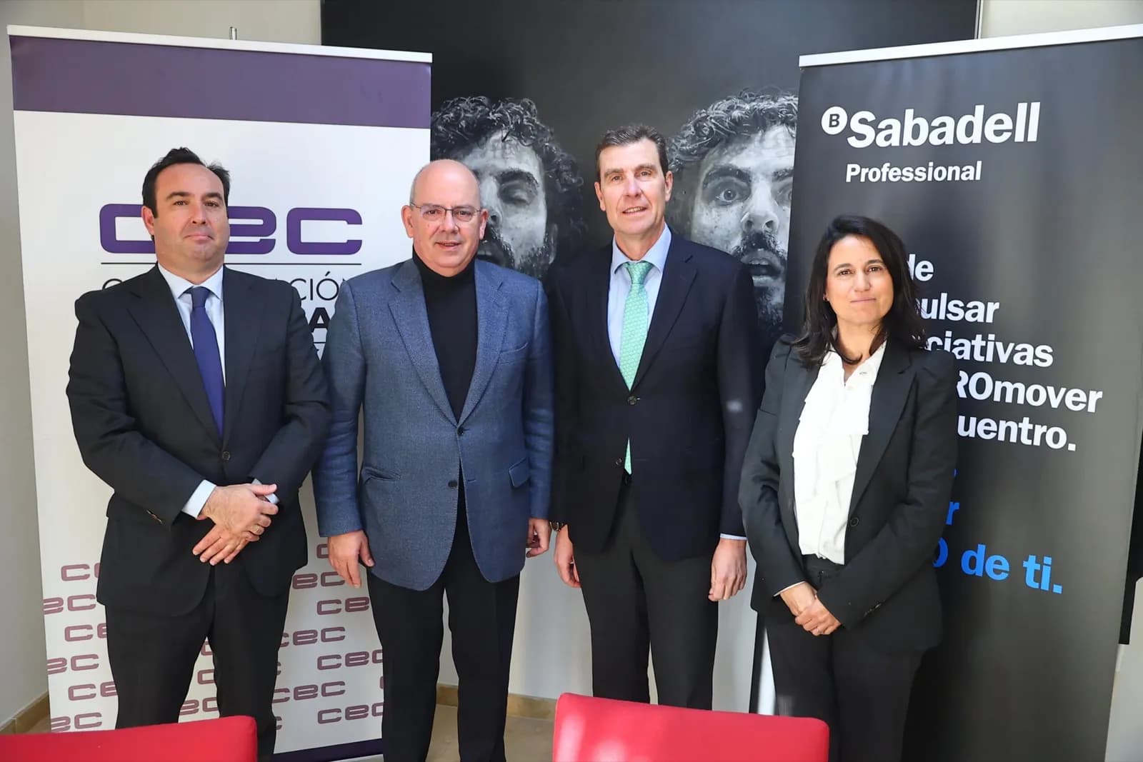 La CEC y Banco Sabadell firman un convenio para ofrecer soluciones financieras a las empresas de Cádiz