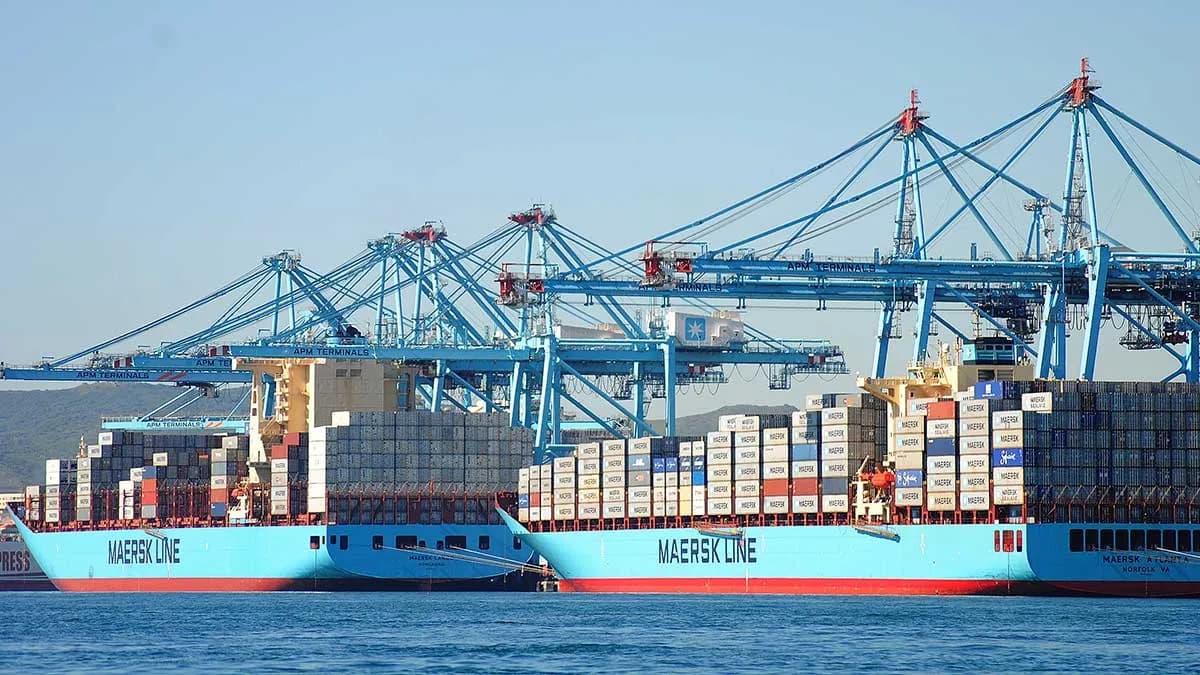 Los puertos españoles aumentan el tráfico de mercancías un 2,2% en el primer cuatrimestre