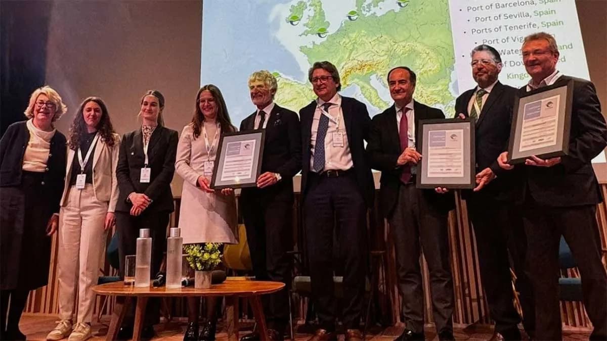 El Puerto de Algeciras recoge en París la certificación ambiental EcoPorts PERS