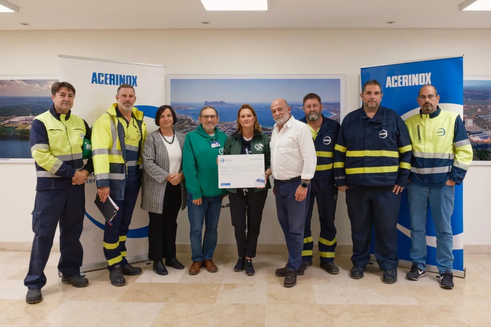 Acerinox Europa refuerza su compromiso con el Campo de Gibraltar con más de 124.000 euros en apoyo social y cultural