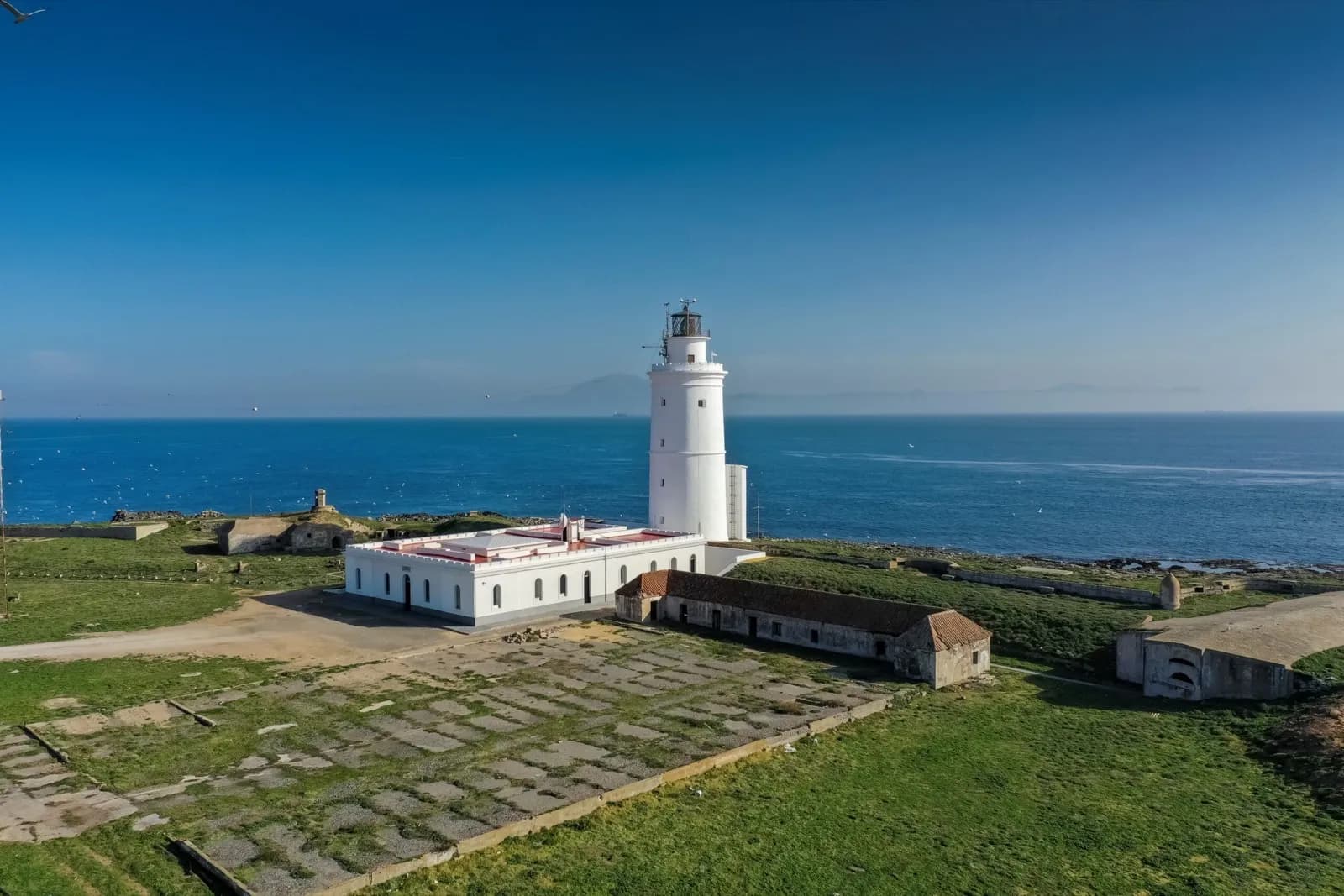 El Faro de Tarifa acoge el II Encuentro de Empresas de la Estrategia Verde de la APBA