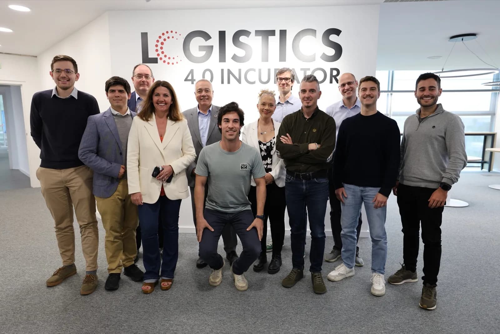 Zona Franca de Barcelona integra 12 startups a su incubadora Logistics 4.0
