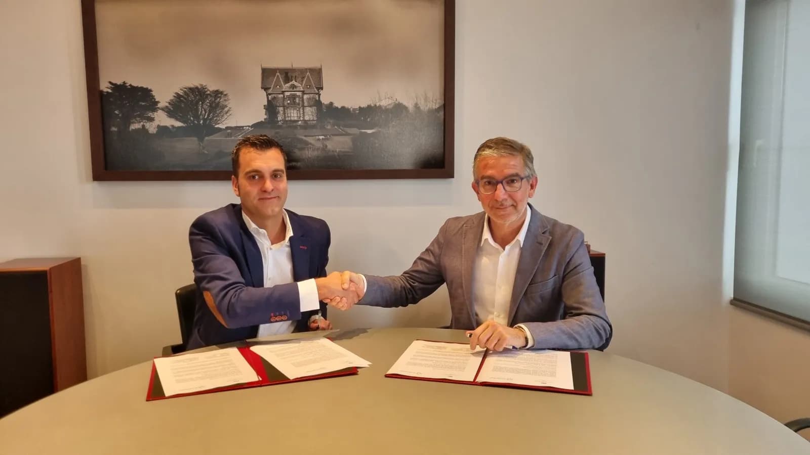 Ecoembes y la Autoridad Portuaria de Santander impulsan el reciclaje de envases en el puerto