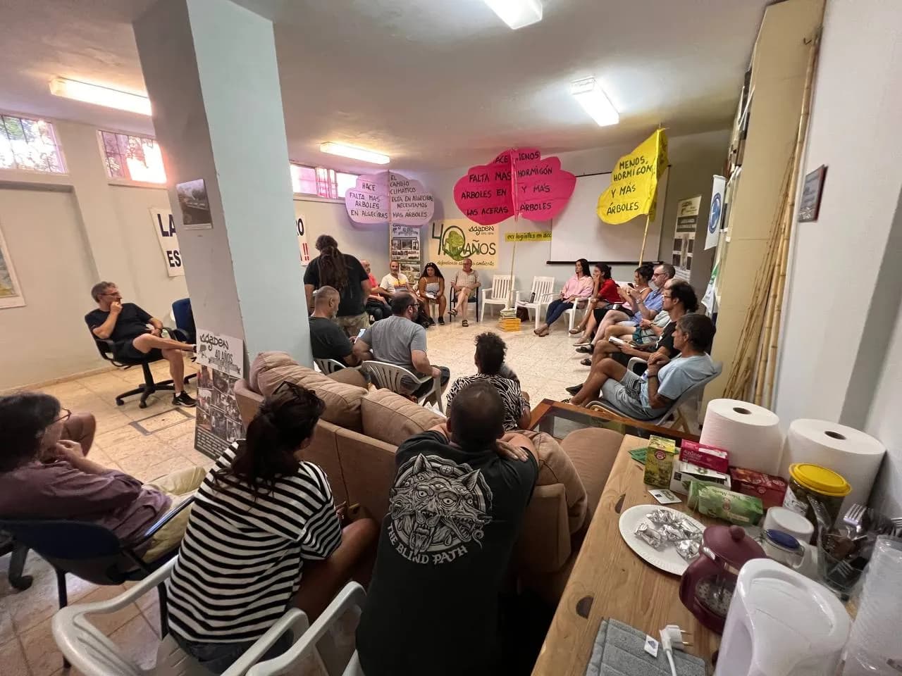 Colectivos andaluces se movilizan contra el atraque del buque cisterna Overseas Santorini en Algeciras