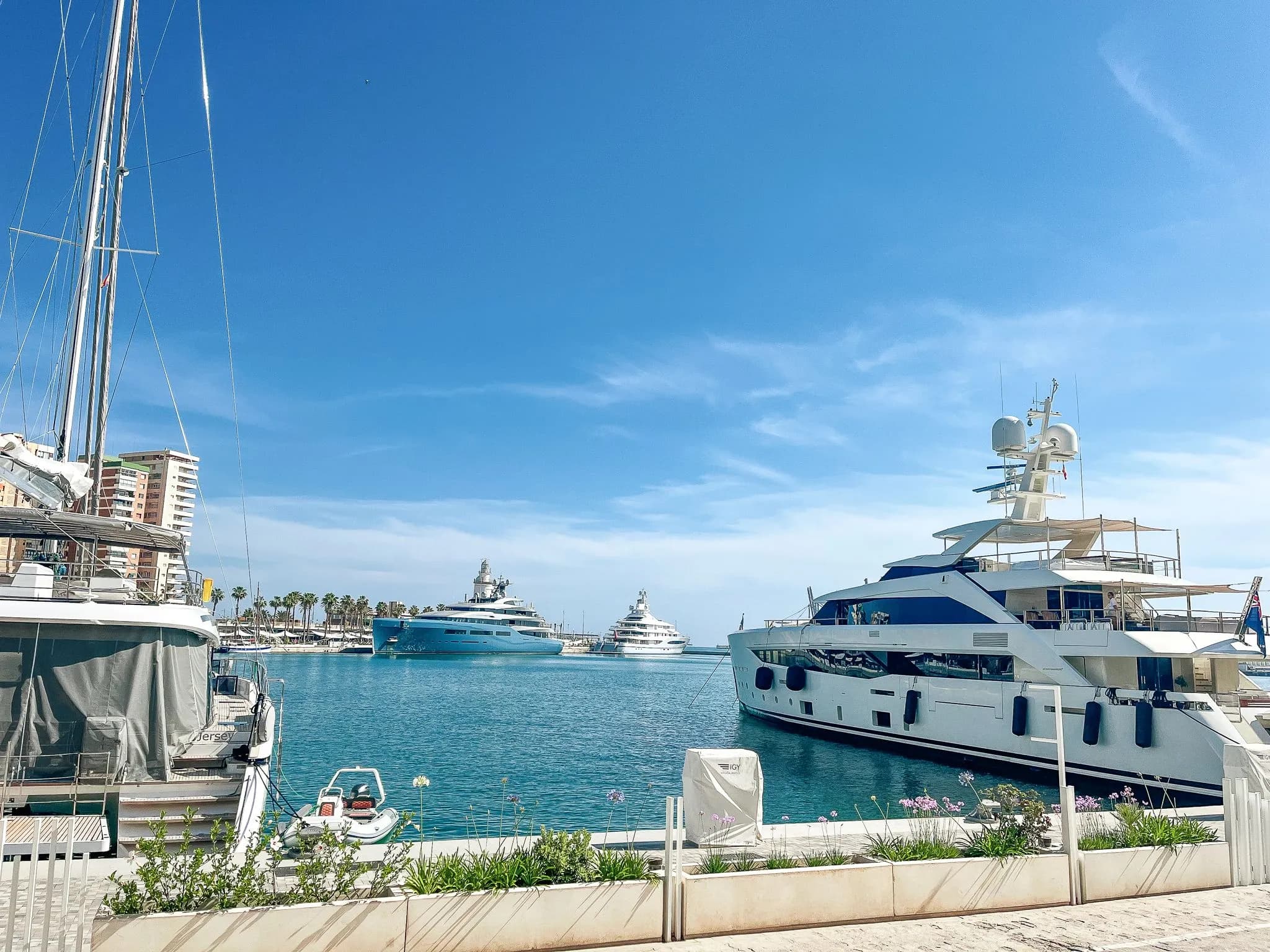 Marinas de Andalucía supera los 898 millones de euros de impacto económico y renueva su Comisión Delegada