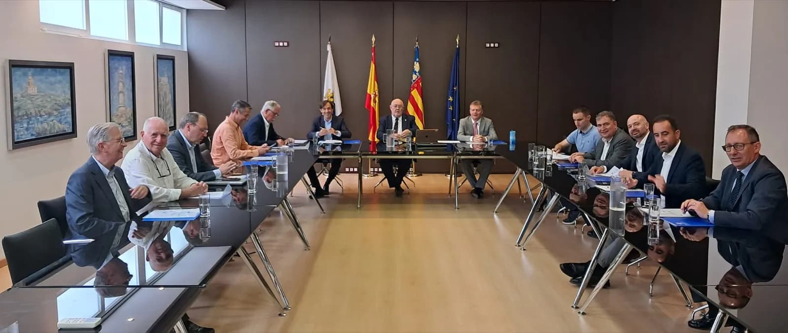VAHIA 2030 y la Autoridad Portuaria de Alicante avanzan en la financiación de proyectos de hidrógeno verde