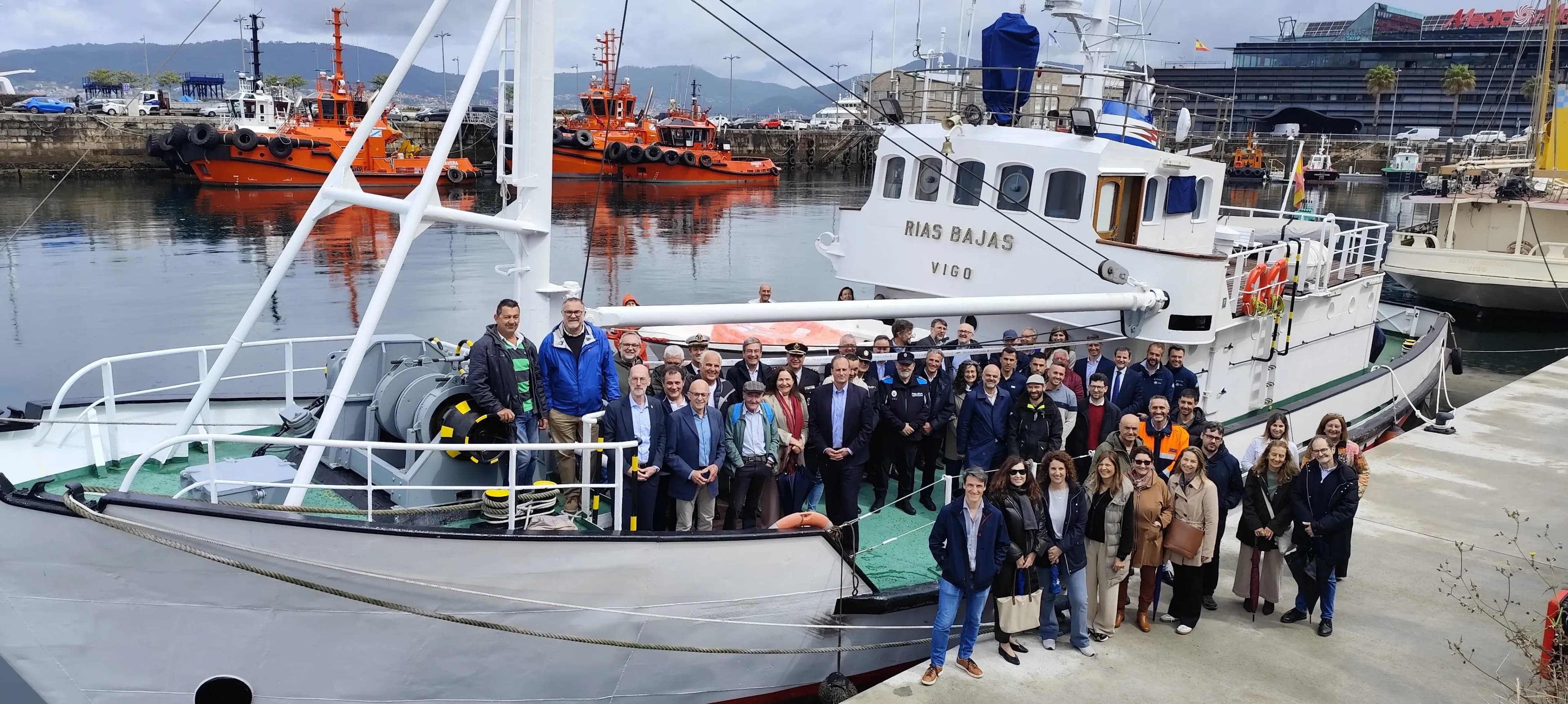 La Autoridad Portuaria de Vigo rinde homenaje al buque “Rías Bajas” y a sus tripulaciones tras casi 60 años de servicio