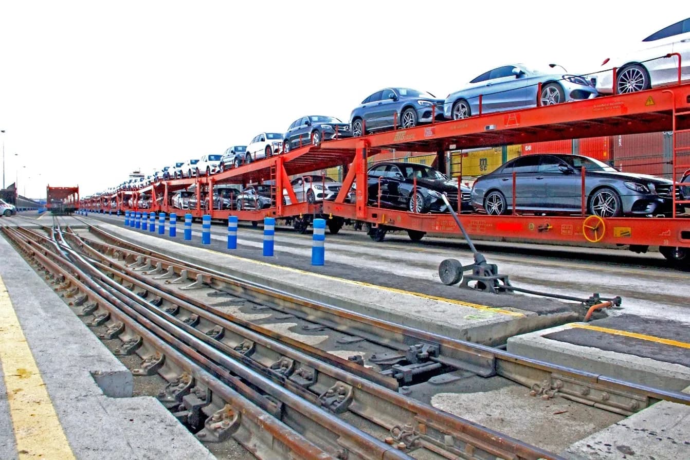 ATEIA-Aragón alerta sobre la crisis en los servicios ferroviarios con el Puerto de Barcelona