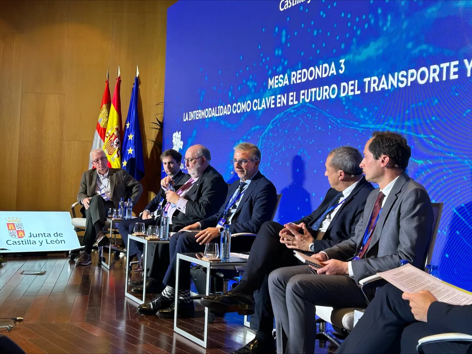 El puerto de Santander reafirma su papel estratégico para la logística de Castilla y León