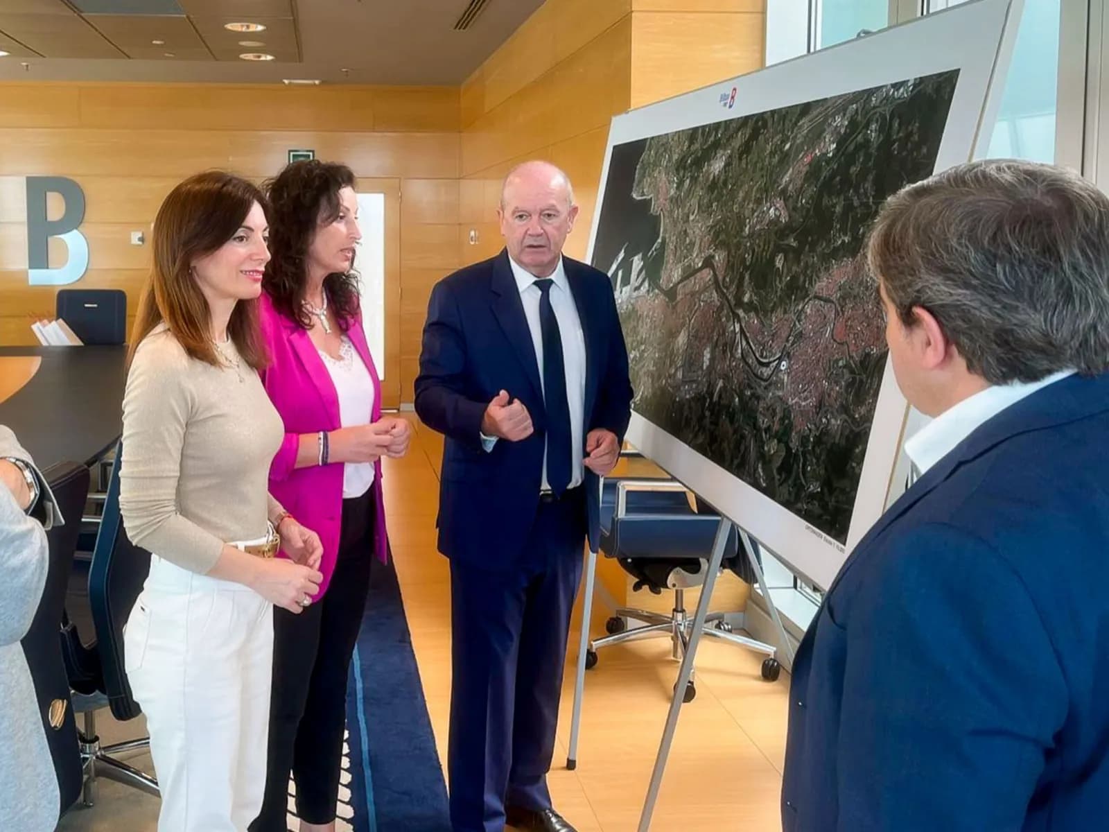Avanza la integración urbana del Puerto de Almería con la colaboración del Ayuntamiento y la APA