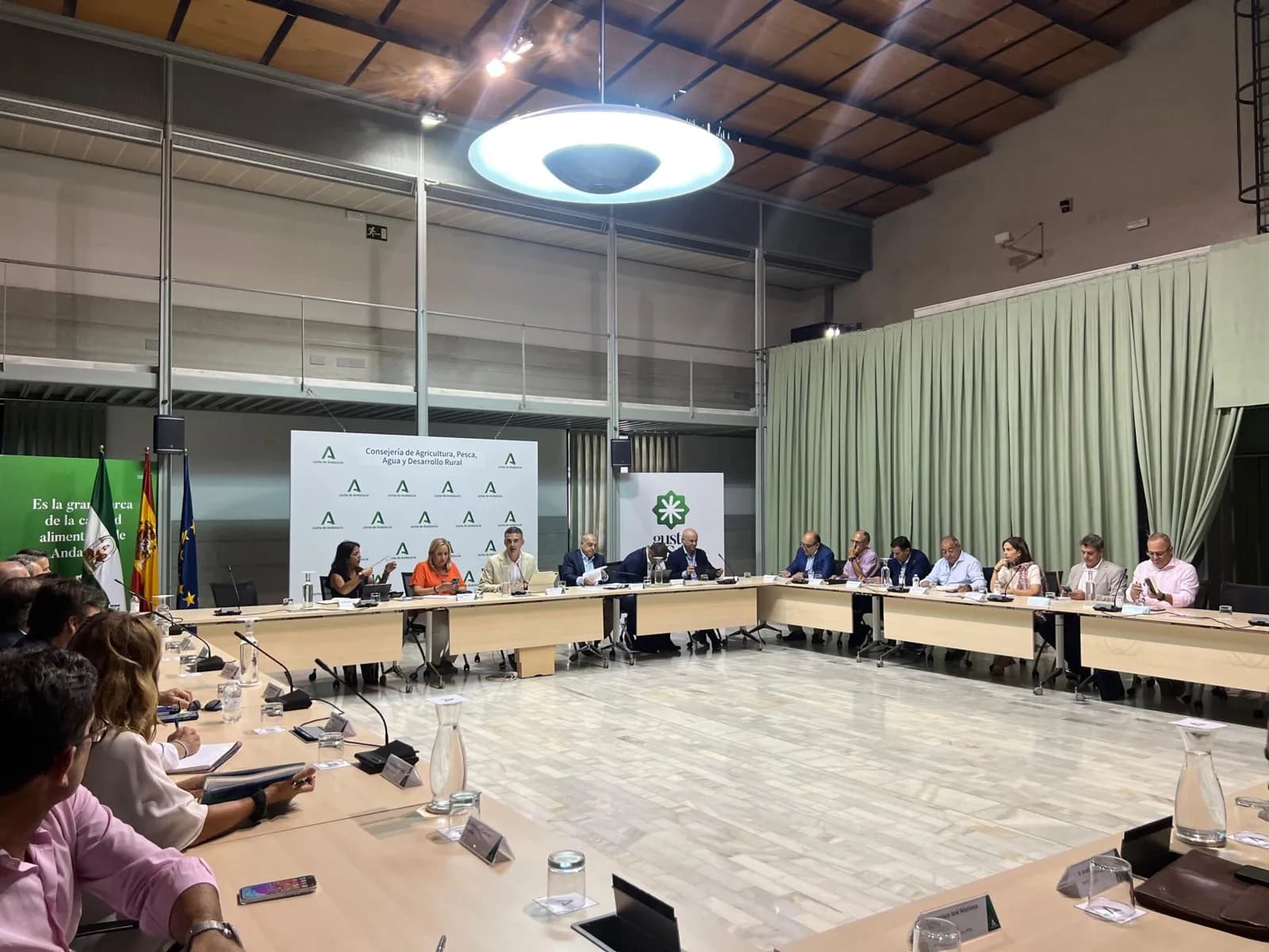 Andalucía solicitará más fondos europeos y una mayor cuota de atún rojo para la pesca artesanal