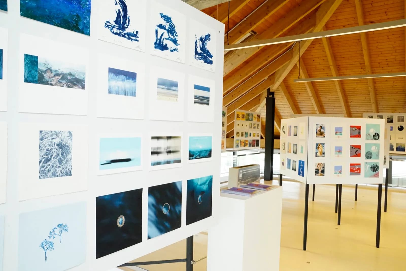 El Centro de Arte Faro Cabo Mayor acoge la séptima edición del Mini Print Internacional Cantabria «El Mar y los Faros»
