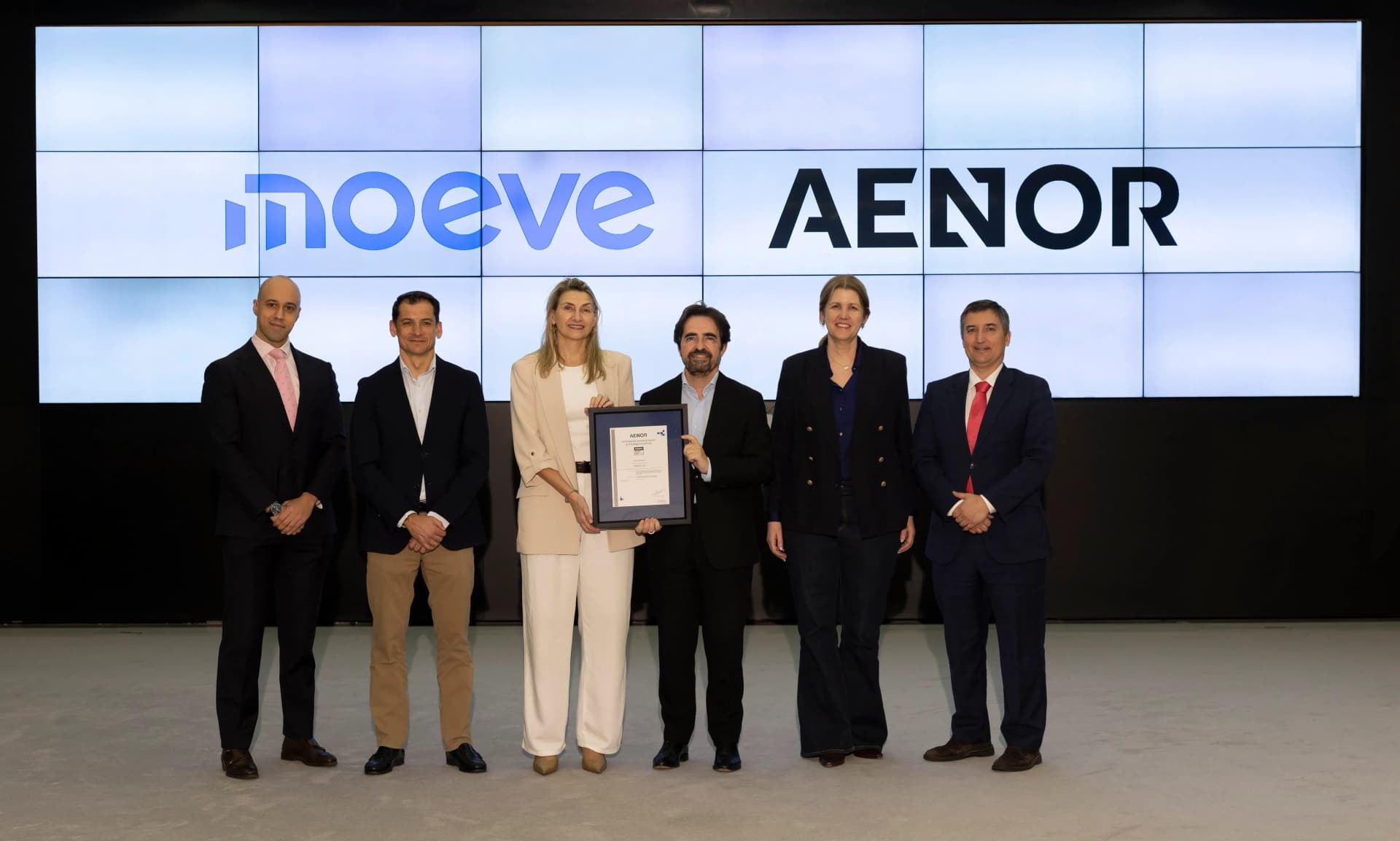 Moeve obtains the AENOR seal that certifies its responsible management of artificial intelligence