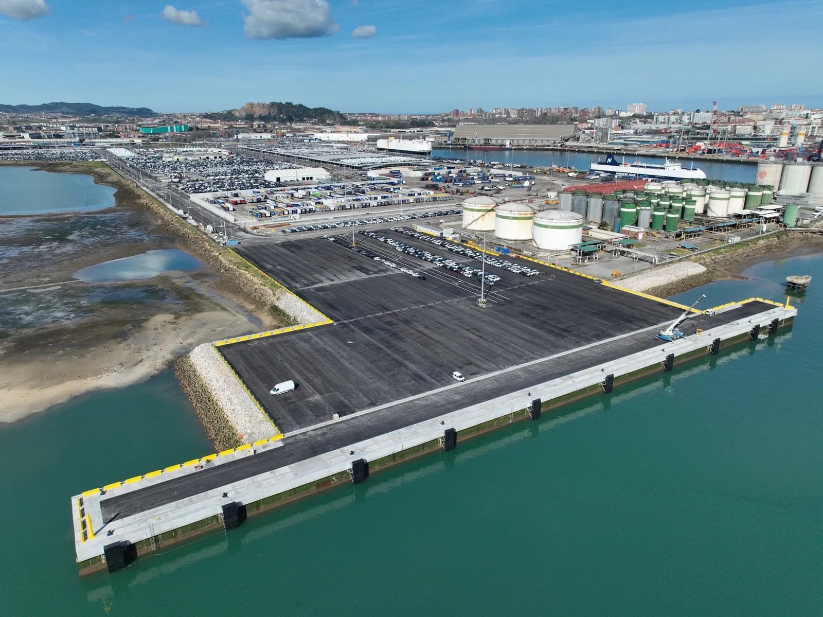 La Autoridad Portuaria de Santander licita la construcción de un tacón para tráfico Ro-Ro en el muelle de Raos 9