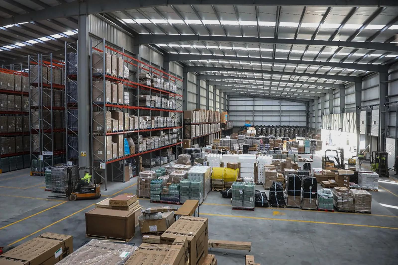 Santos Logística inaugura nuevas instalaciones sostenibles en Asturias