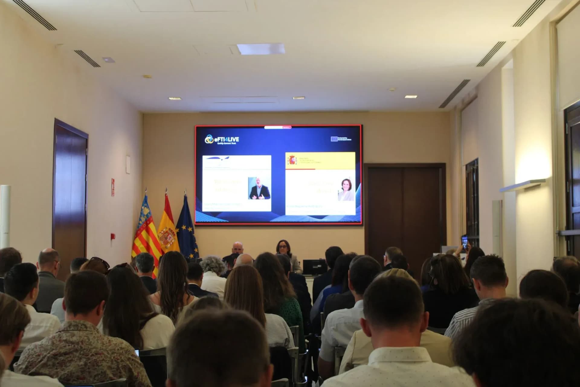 Valenciaport acoge un encuentro europeo clave para impulsar la digitalización del transporte de mercancías