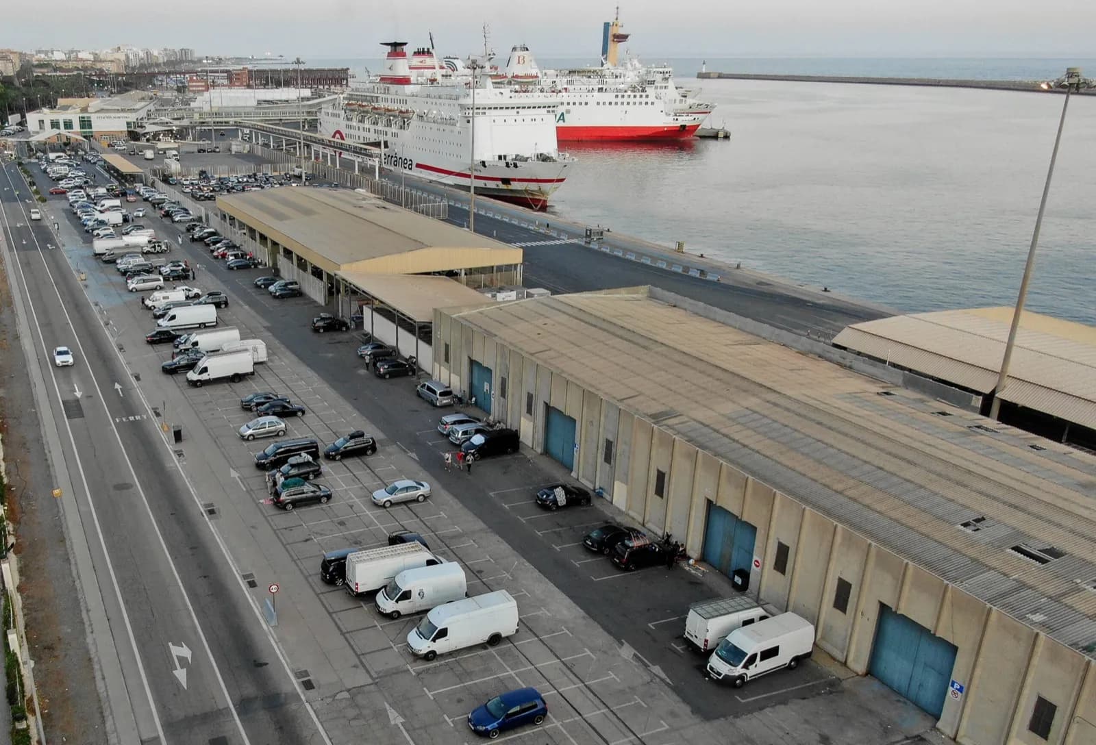 El Puerto de Almería avanza hacia la huella de carbono cero con nuevas instalaciones fotovoltaicas