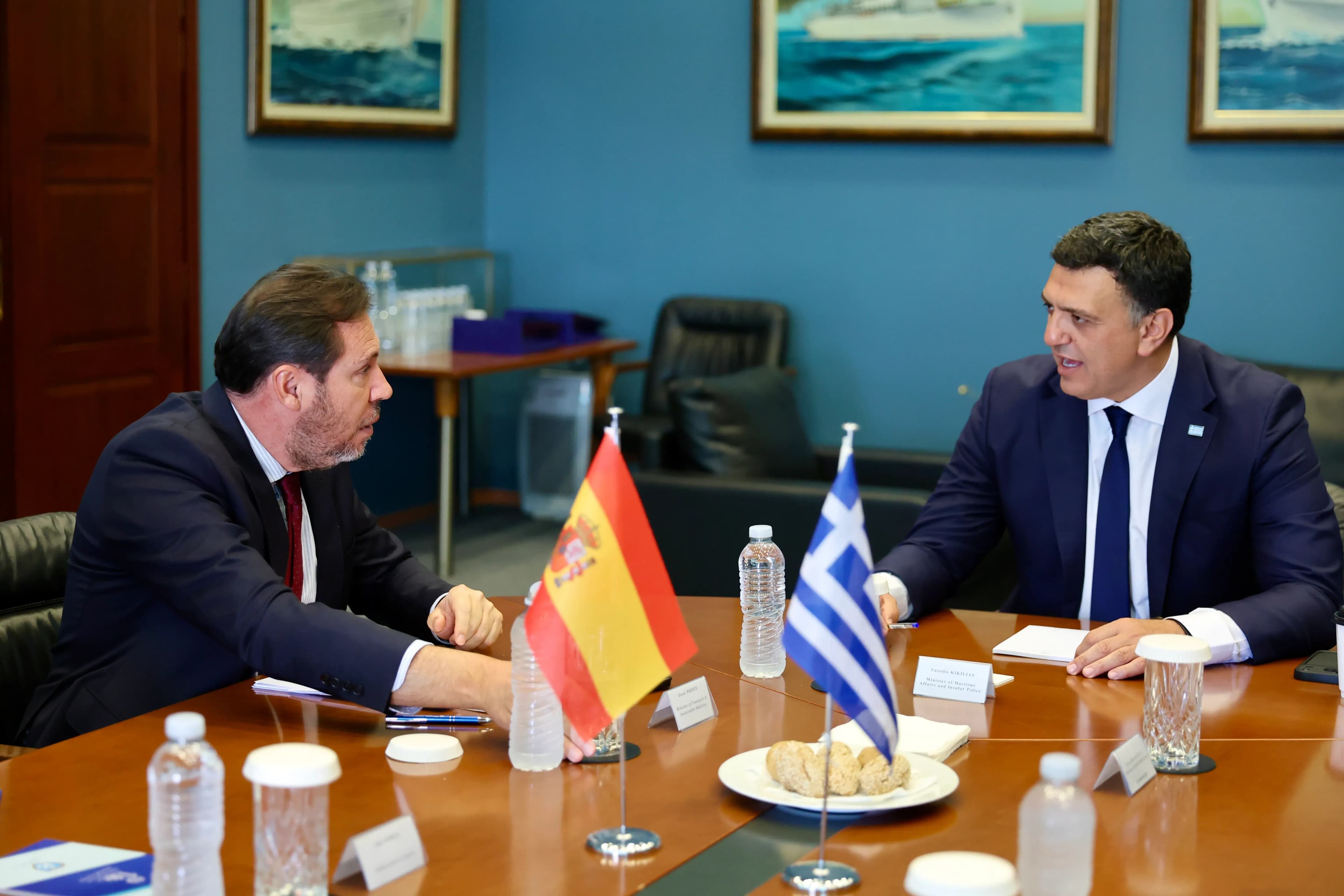 España y Grecia refuerzan su cooperación en transporte marítimo