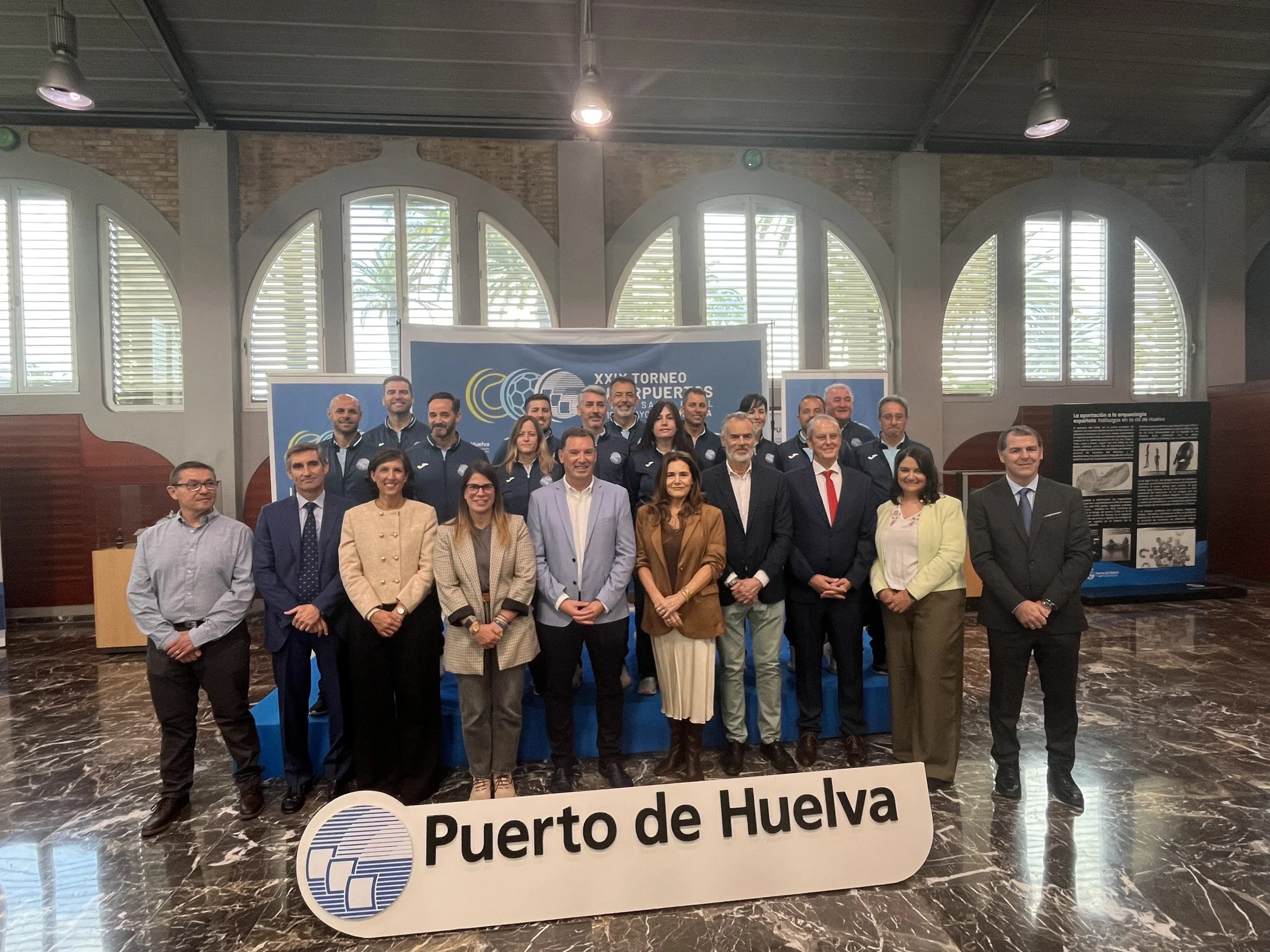 Huelva se convierte en epicentro del deporte portuario con el Torneo Interpuertos