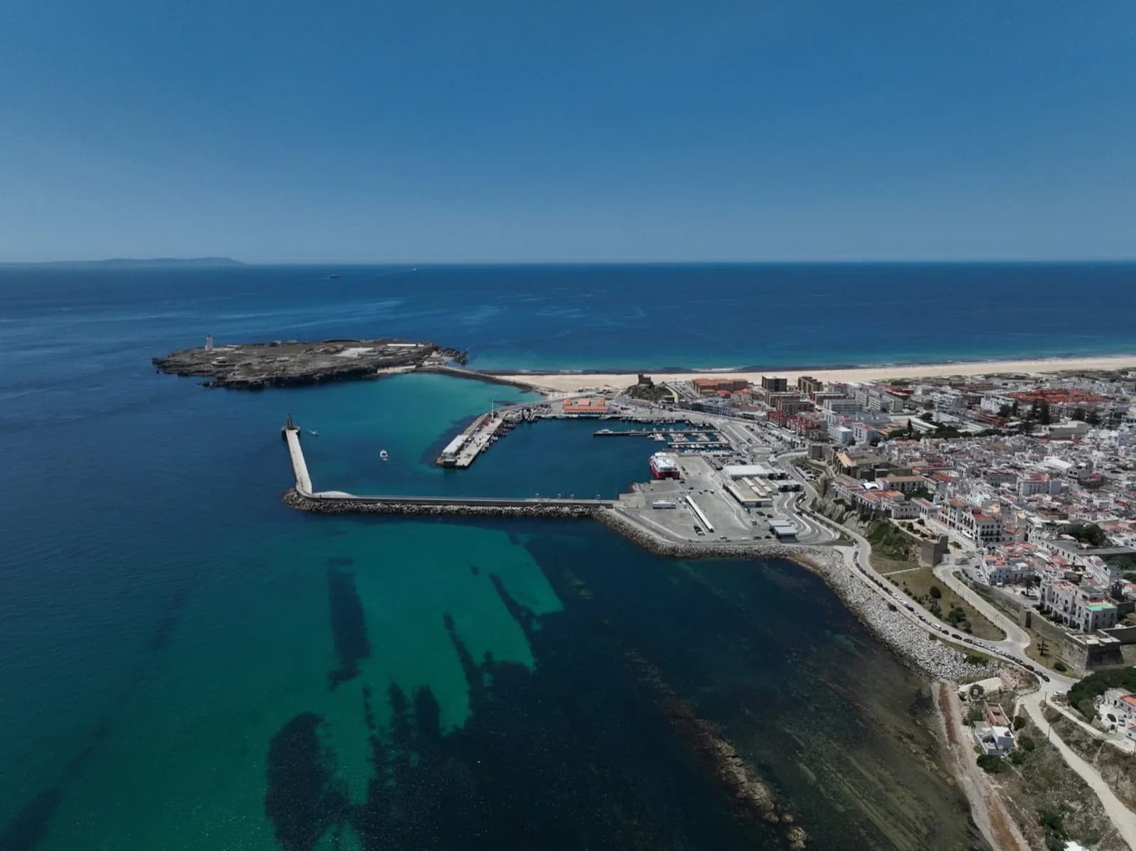 El tráfico de pasajeros sigue al alza en el Puerto de Algeciras