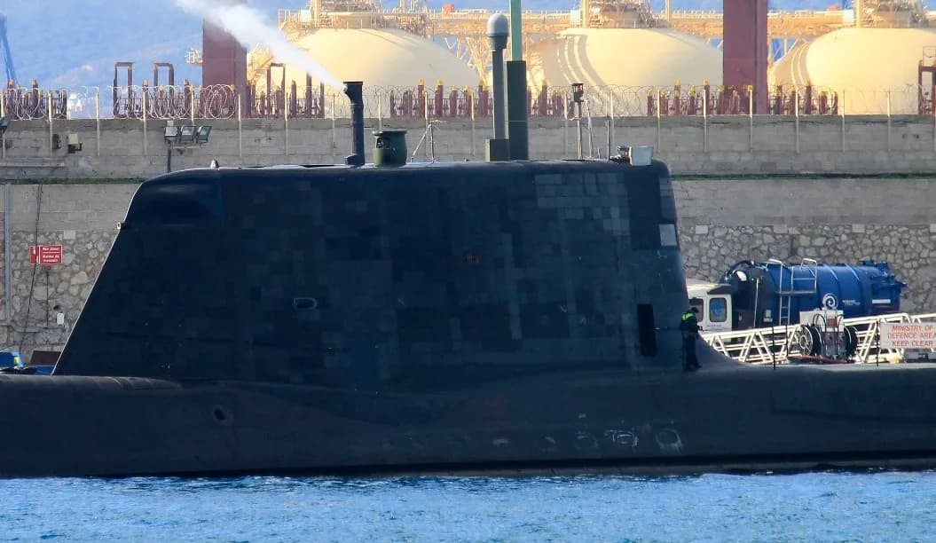 Llega a Gibraltar un nuevo submarino nuclear