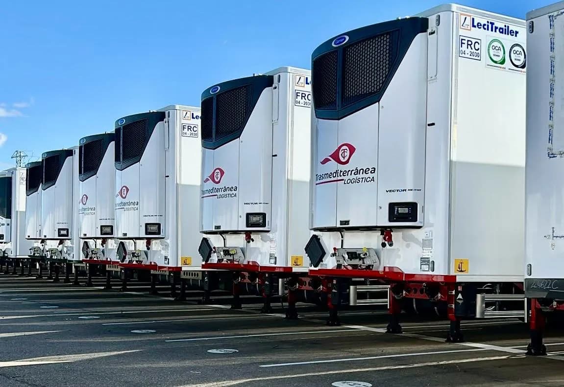 Trasmediterránea Logística amplía su flota con 103 nuevos semirremolques frigoríficos
