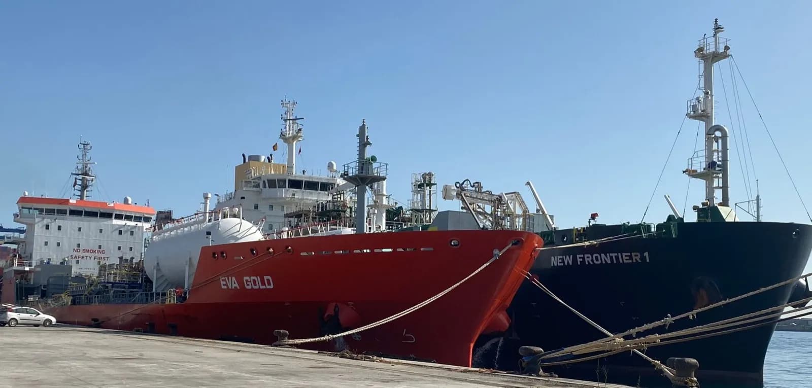 Shell suministra 200 metros cúbicos de GNL al buque EVA GOLD en el Puerto de Algeciras
