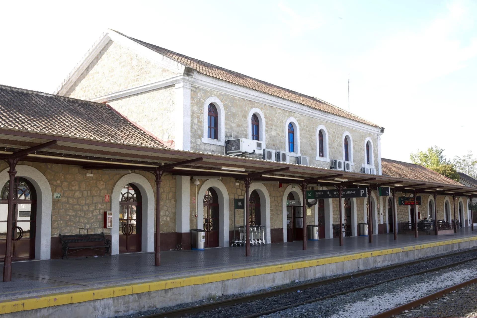 Transportes licita por 10,6 millones el telemando energético del tramo ferroviario Ronda-Algeciras