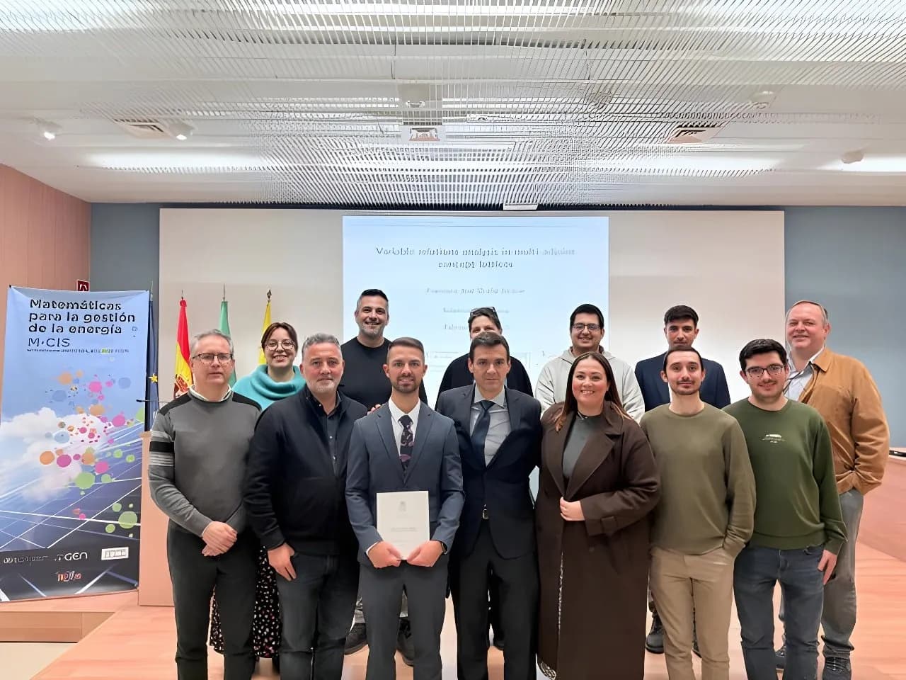 Investigadores de la Universidad de Cádiz desarrollan modelos matemáticos para mejorar la gestión inteligente de recursos energéticos