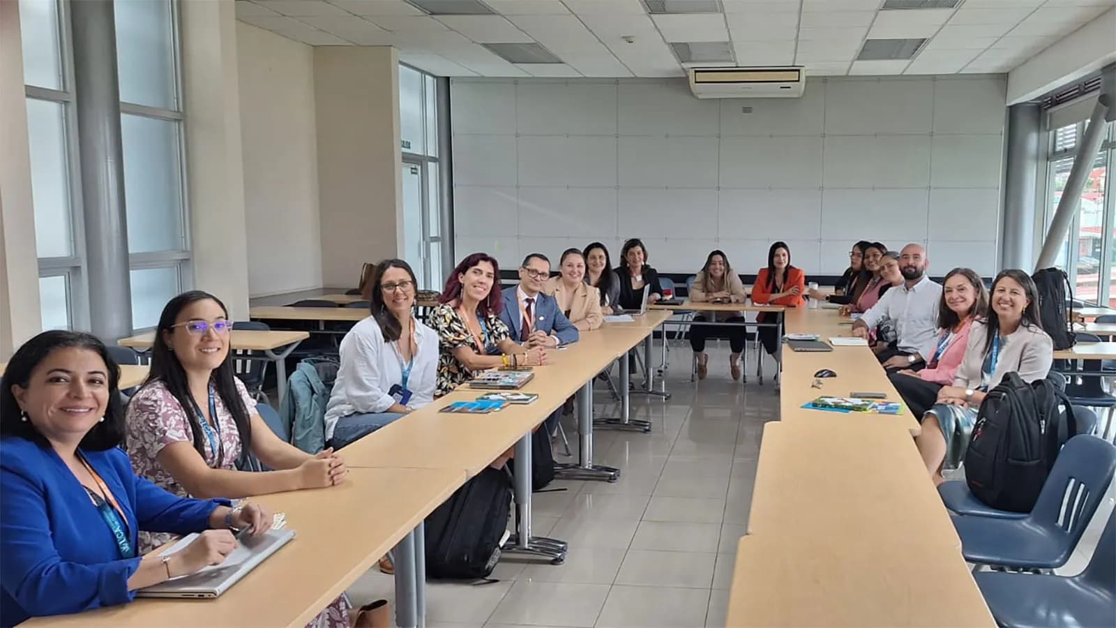 La UCA aborda en Costa Rica nuevas vías de cooperación en Ciencias Marinas y Economía Azul