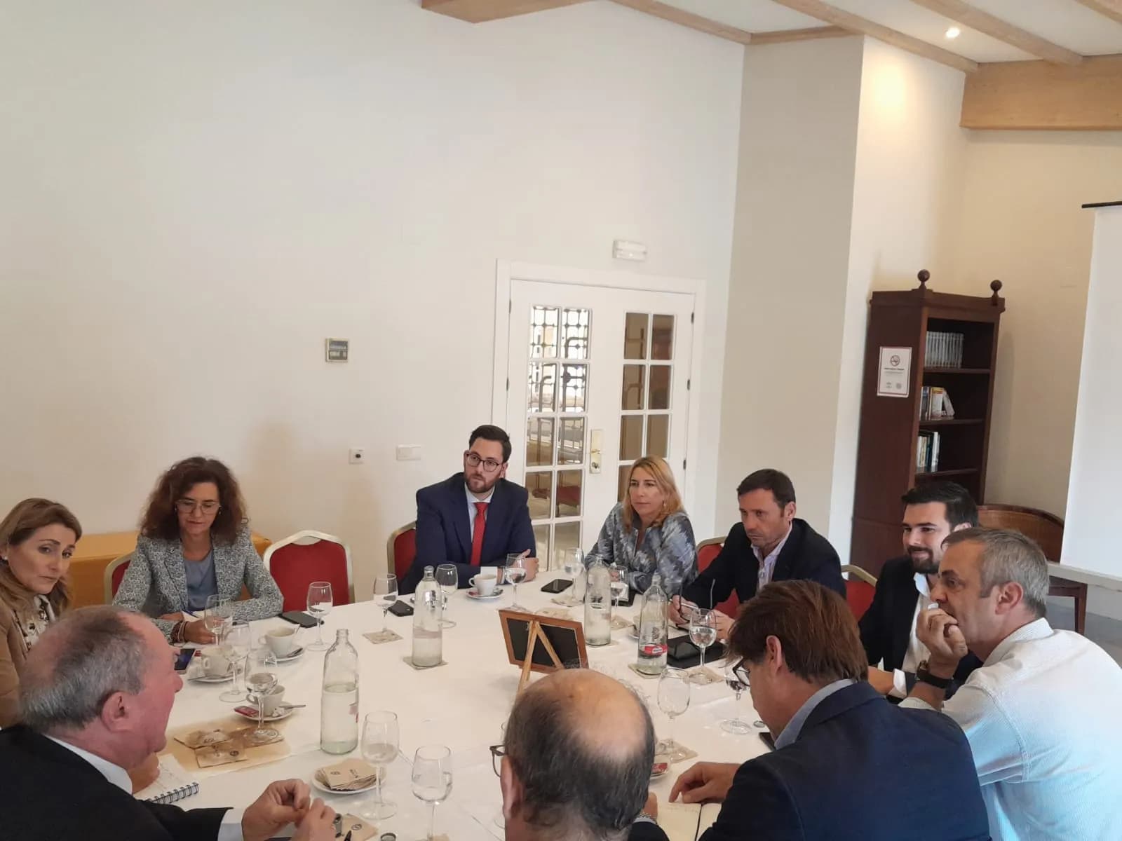 La Junta muestra su apuesta por las Grandes Industrias de la Bahía de Algeciras
