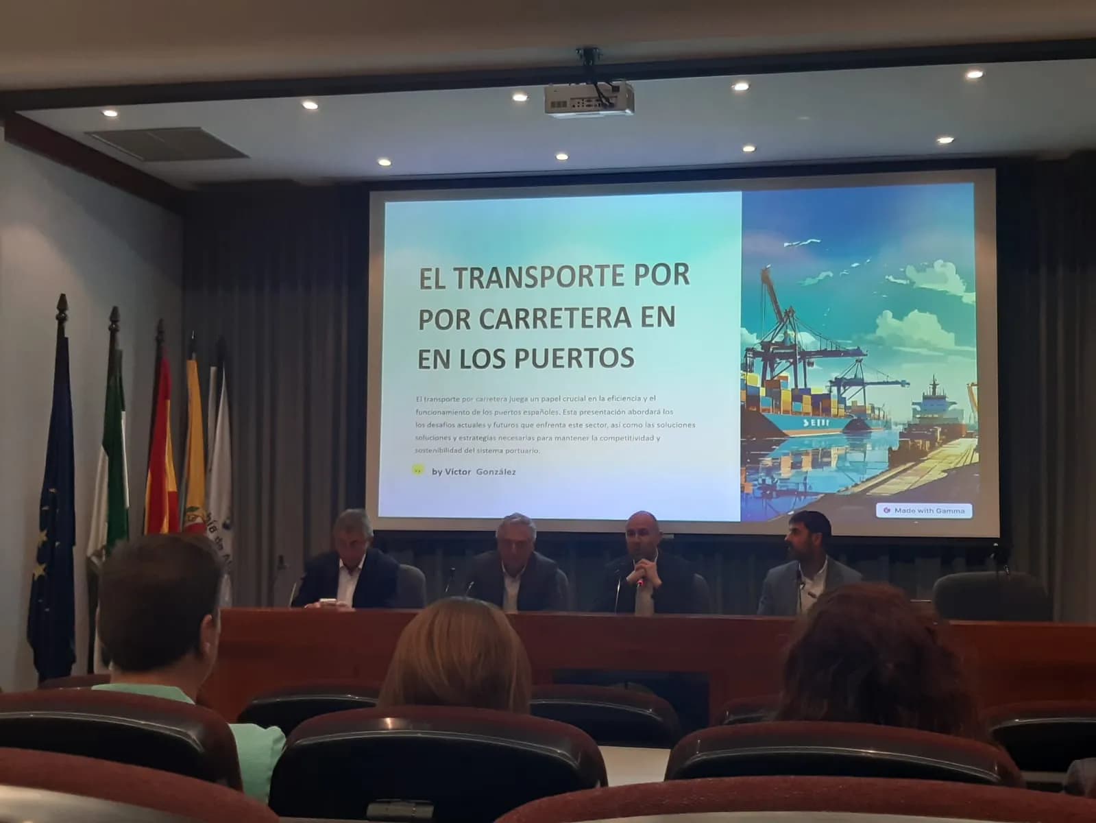 Algeciras reúne a profesionales del sector del transporte