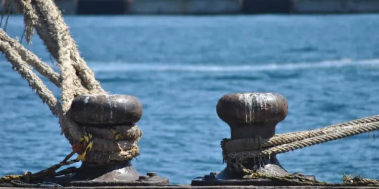 La APBA mantiene la licitación de la rehabilitación de los pantalanes para atraques de ferries en el puerto de Algeciras
