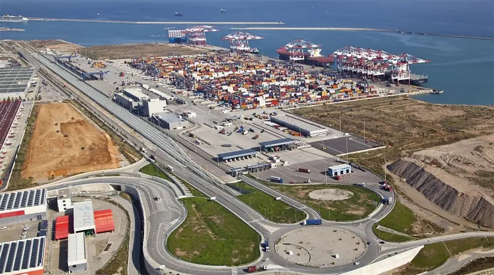 El Gobierno autoriza la licitación del nuevo nudo viario del puerto de Barcelona por 98 millones