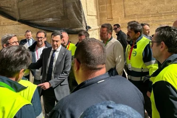 Acerinox y trabajadores buscan soluciones en una nueva reunión de mediación en Jerez