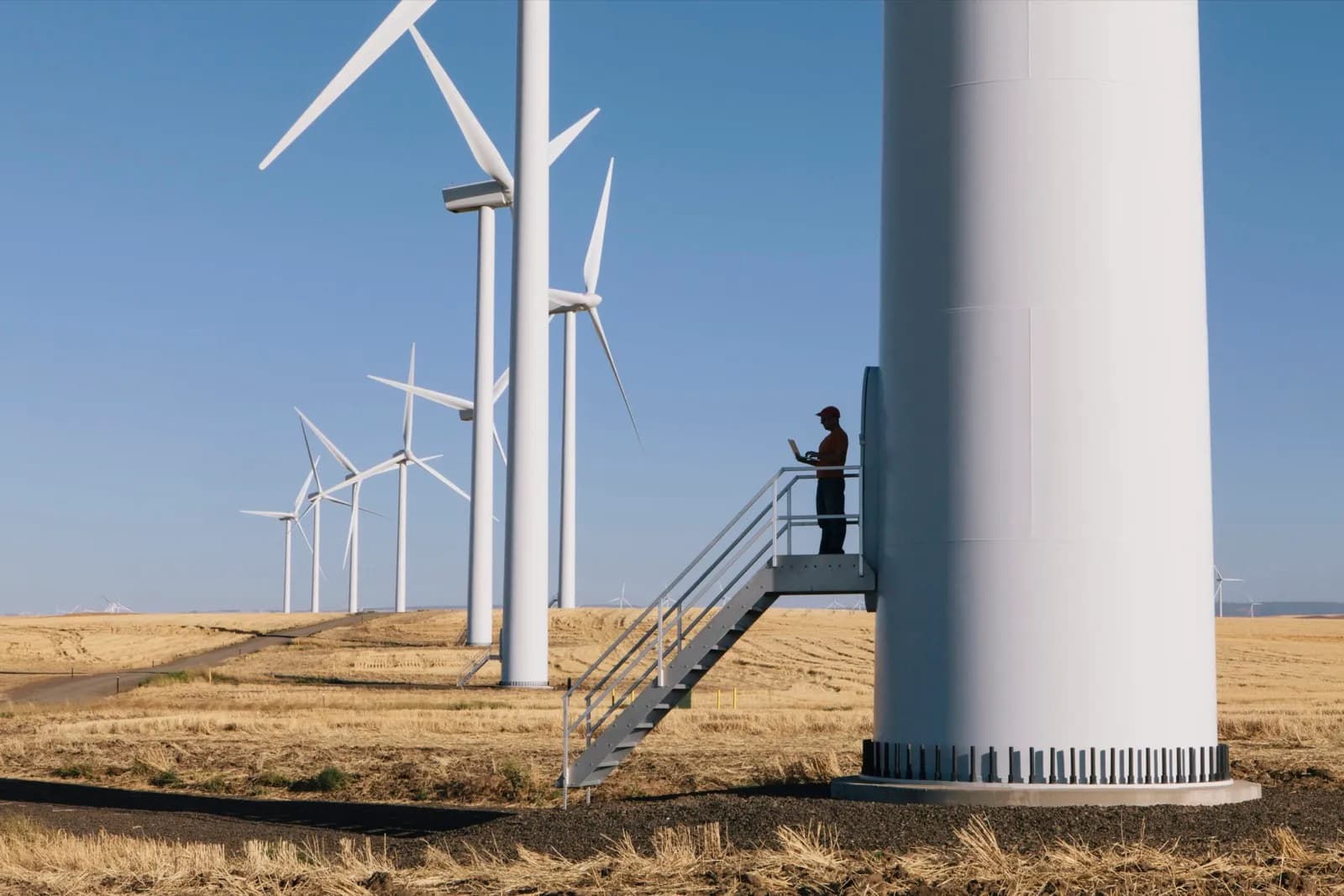 Cepsa y el Grupo Ibereólica Renovables acuerdan impulsar el desarrollo de nuevos proyectos renovables de hasta 5 GW