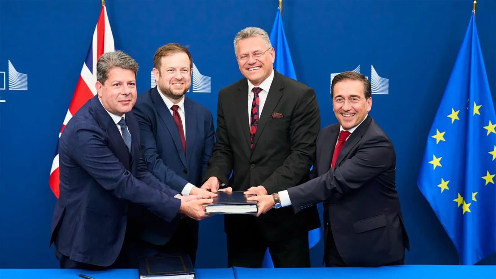 La UE y el Reino Unido firman el acuerdo sobre Gibraltar