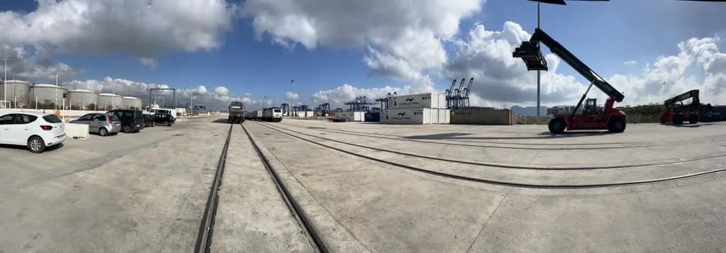La Asociación Española del Transporte realiza nuevas propuestas para el desarrollo ferroviario del puerto de Algeciras