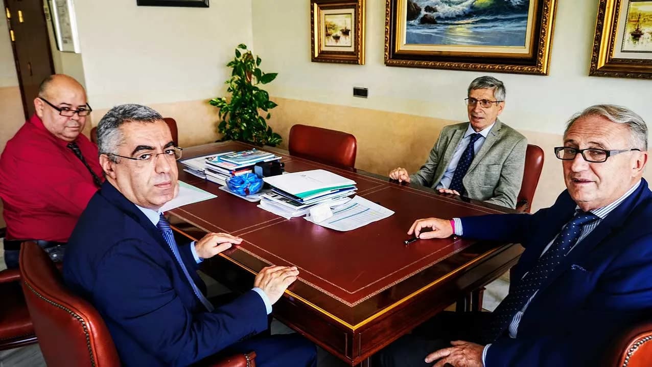 El cónsul de Marruecos en Almería y el presidente de la Autoridad Portuaria analizan la próxima OPE