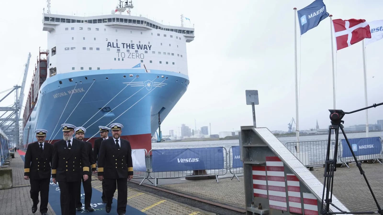 Maersk celebra el nombramiento del tercer buque de su flota de portacontenedores de metanol dual