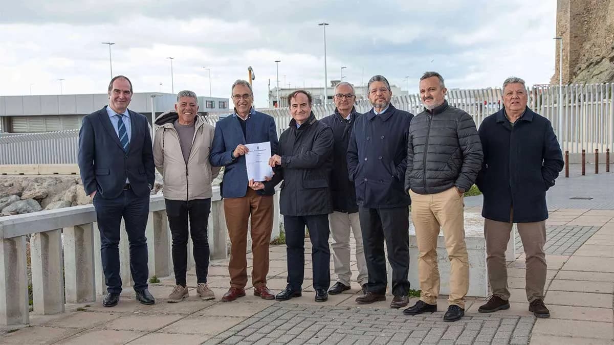 La APBA finaliza el proyecto de renovación del alumbrado público perimtetral al puerto de Tarifa