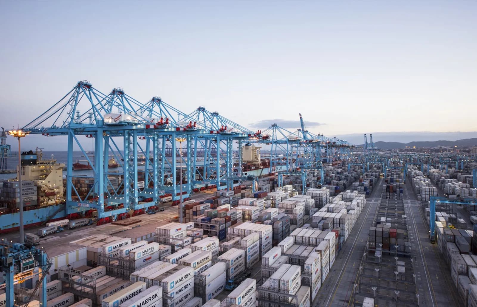 El Puerto de Algeciras cierra el primer semestre de 2024 con un incremento del 0,8% en su actividad