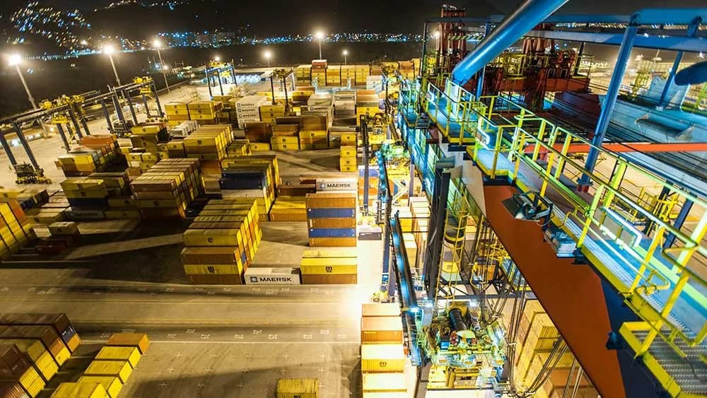 El Puerto de Santos prevé licitar en 2025 su nueva terminal de contenedores STS10