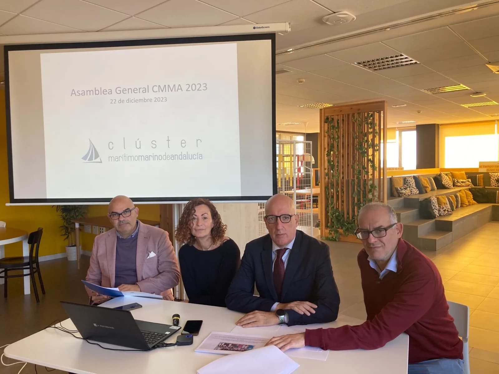 Andalucía se Posiciona como Referente de la Economía Azul Sostenible para 2024