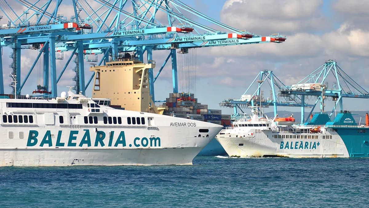 El Puerto de Ceuta establece nuevas medidas para mejorar la puntualidad de los embarques en la línea Algeciras-Ceuta