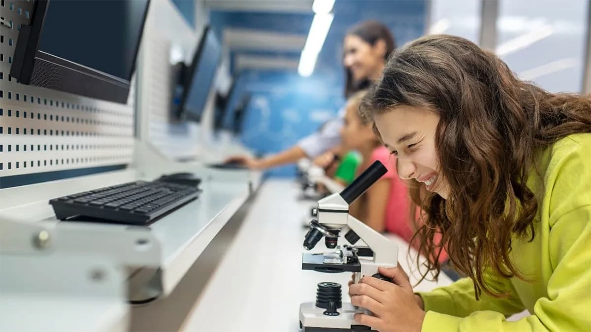 La Fundación Campus Tecnológico de Algeciras amplía su convocatoria de Becas de Investigación
