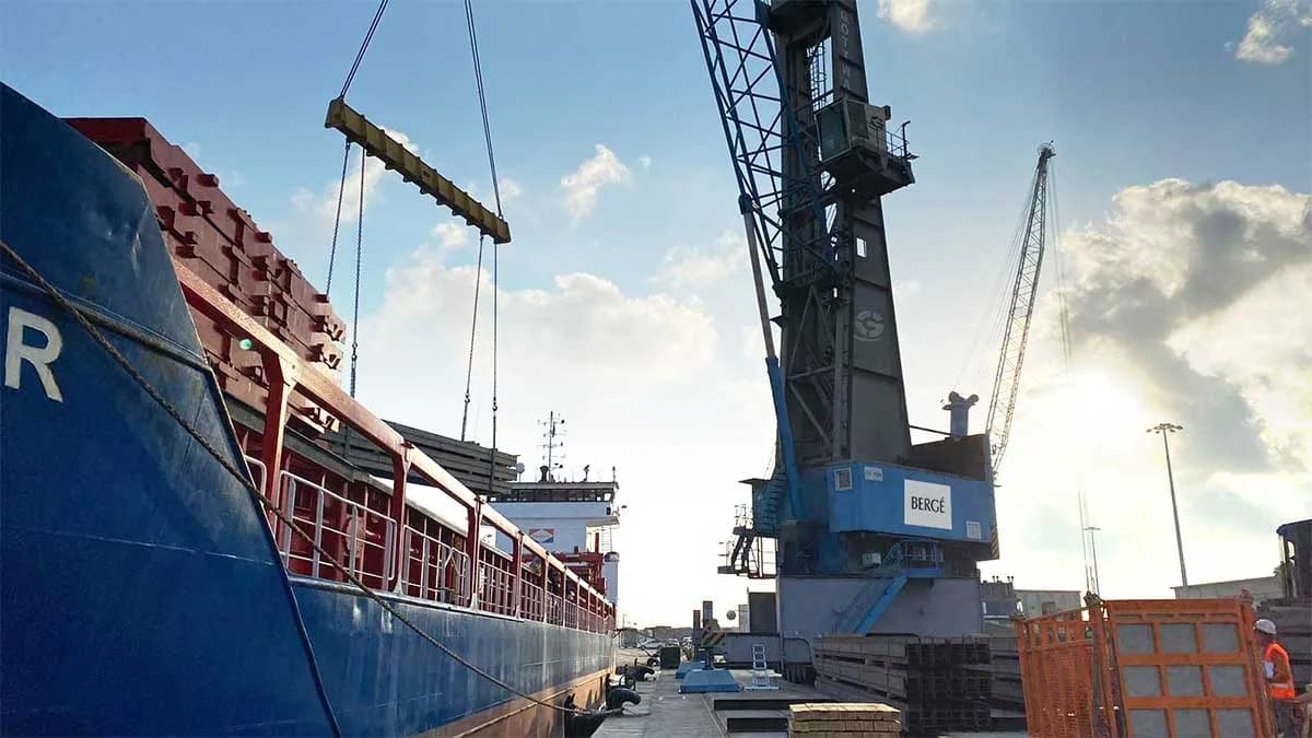 Bergé inicia servicios logísticos para Celsa Group en el Puerto de Tarragona